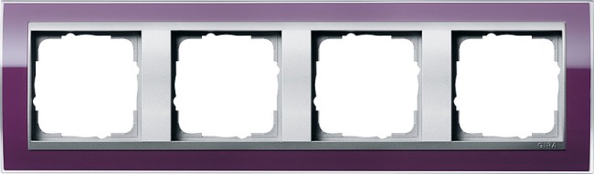 214756 - Gira Event Clear Рамка на 4 поста, темно-фиолетовая глянцевая, центральная вставка алюм.