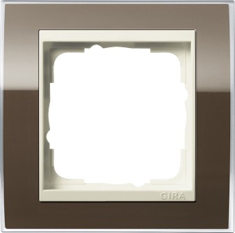 211761 - Gira Event Clear Рамка на 1 пост, коричневая глянцевая, центральная вставка кремовая