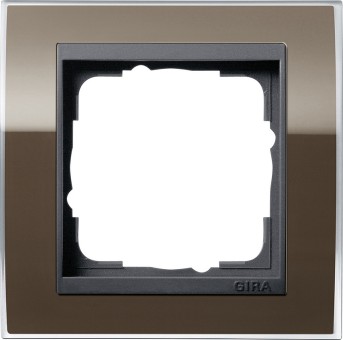 211768 - Gira Event Clear Рамка на 1 пост, коричневая глянцевая, центральная вставка антрацит