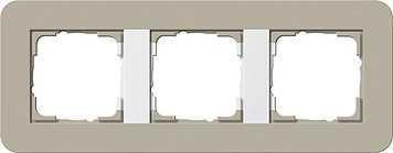 213418 - Gira E3 Рамка на 3 поста, серо-беж./бел. глянцевый